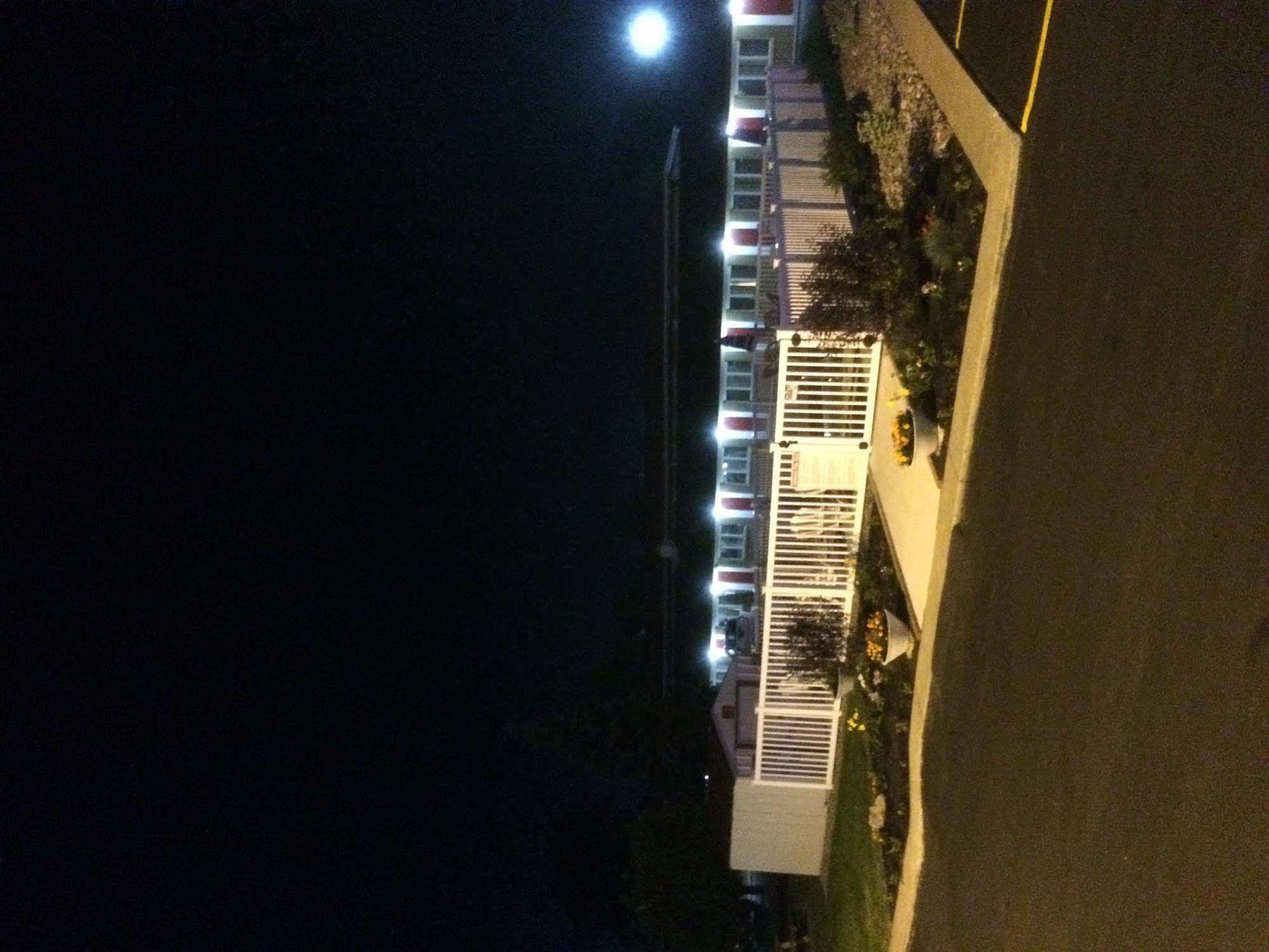 Caravan Motel Niagara Falls Eksteriør bilde
